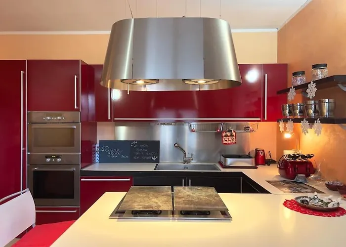 Moderno Vicino Stazione E Treno Storico! アパート *